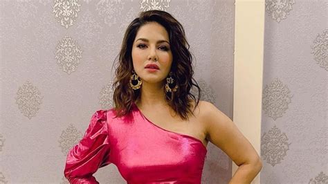 anurag kashyap    chose sunny leone  kennedy  needed