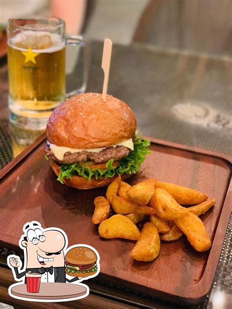 The Mani Bar and Grill, Bangkok, 18 Sukhumvit 4 Alley - Restaurant reviews