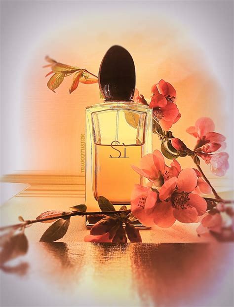 Si Giorgio Armani Parfum - ein es Parfum für Frauen 2013