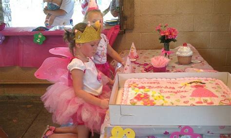 Happy Pinkalicious Birthday Party | Pinkalicious birthday party ...