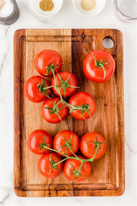 Homemade Tomato Juice Recipe - Noshing With The Nolands