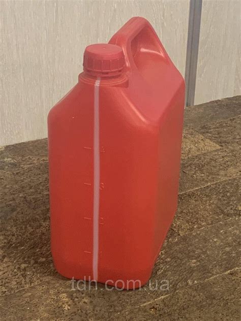 Канистра 5 л. ПЕТ/HDPE купить в Киеве. Красная канистра 5 литров цена ...