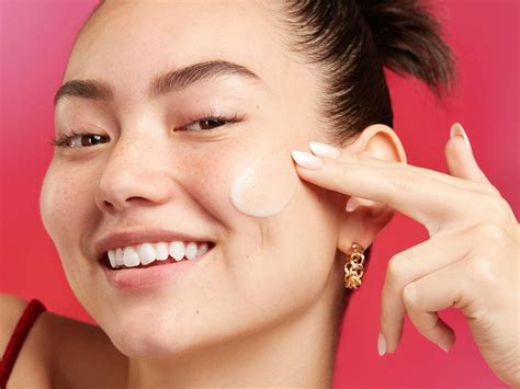 Glow Recipe’s New Launch Will Give You “Satin-Pillow Skin”—and We Tried It