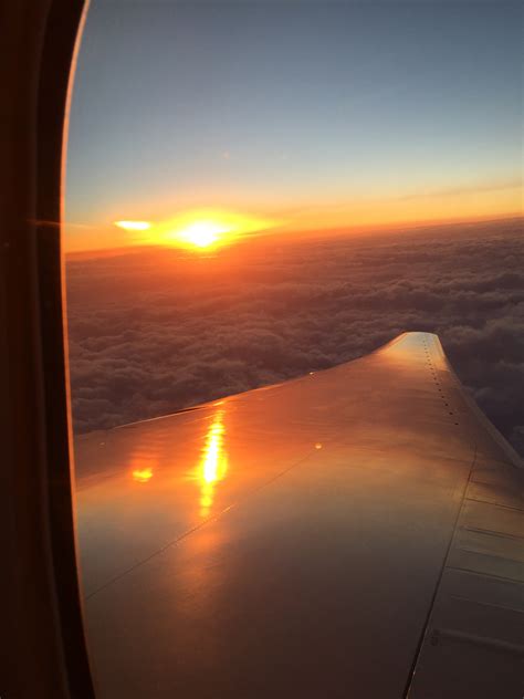 The Ultimate Guide to Flying for Beginners - Quick Whit Travel