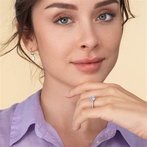 Vintage Classic Hidden Halo Engagement Ring – With Clarity