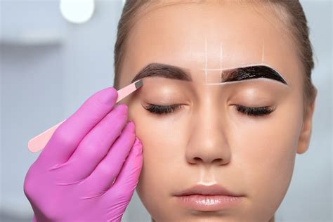 Eyebrow Tinting | Best Eyebrow Tinting Near Me — Glow Up Studio Dallas