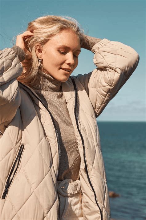 Rieker | Stylische und bequeme Damen- & Herrenschuhe