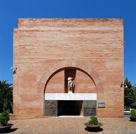 archiweb.cz - The National Museum of Roman Art