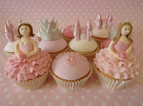 Princess cupcakes | Princess cupcake cake, Princess cupcakes, Cake