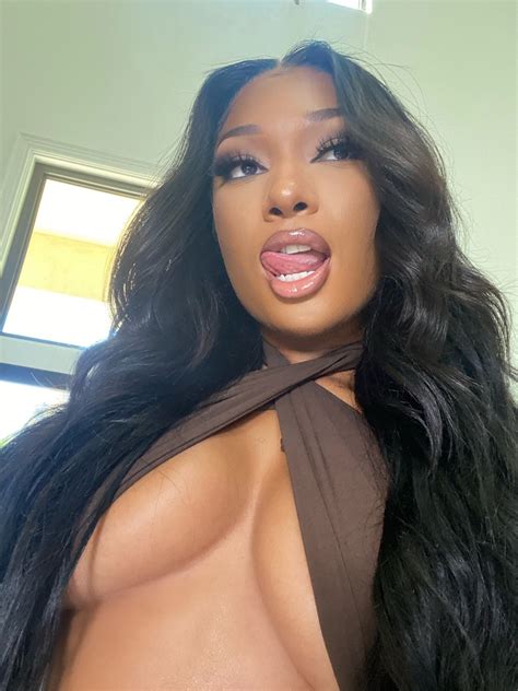 Ashley (@vizuetashley) / Twitter