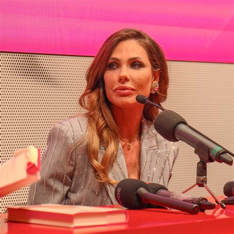 Totti e Noemi Bocchi: il primo bacio davanti ai figli | Vanity Fair Italia