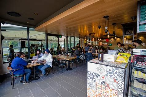 chatkazz bella vista restaurant reviews phone number