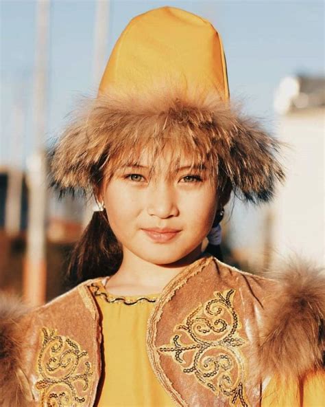 Kyrgyz girl.Kyrgyzstan. Кыргызка | Persona