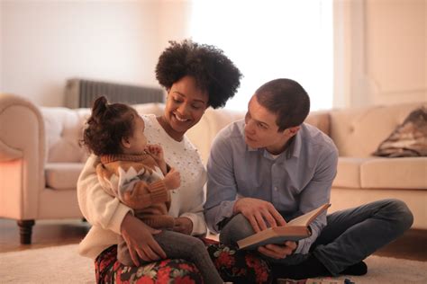 3 Ways to Start Balancing Parenthood and Your Relationship