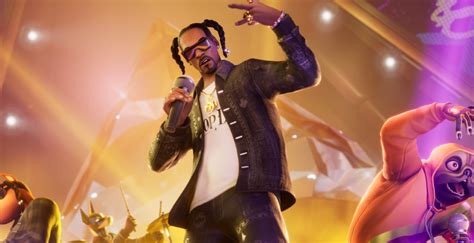 Snoop Dogg Reacts to Kendrick Lamar's 'Edibles' Line About Him