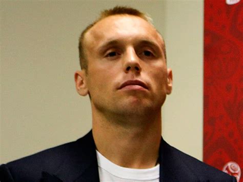 NEWSru.com :: Суд арестовал имущество и счета Дениса Глушакова ...