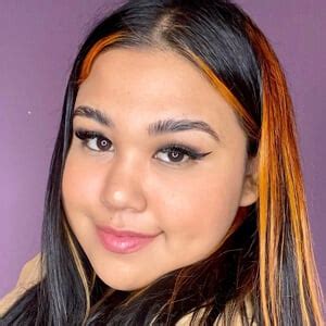 Bianca Bell - Age, Family, Bio | Famous Birthdays
