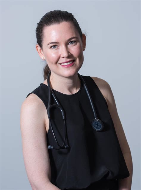 Dr Amanda Henderson