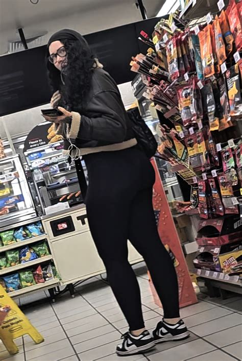 Ghetto PAWG. upshot. GIF - Forum