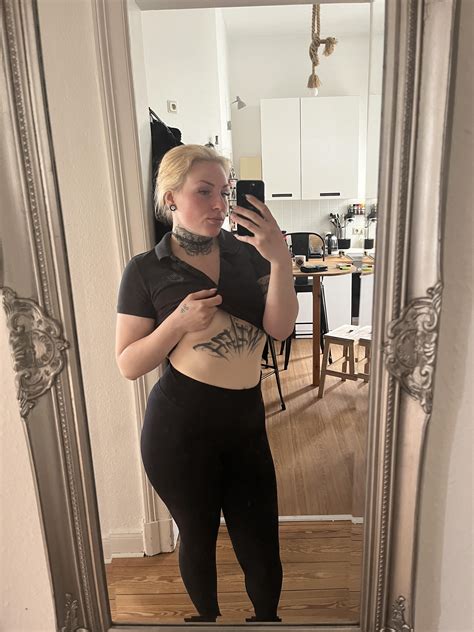 OnlyFans Girls Headquarters