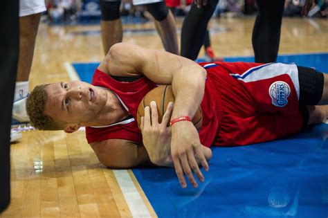 Blake Griffin injury: Clippers star injured vs. Wizards - SBNation.com
