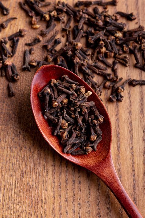Clove Spiritual Meaning: 9 Benefits And Magical Properties