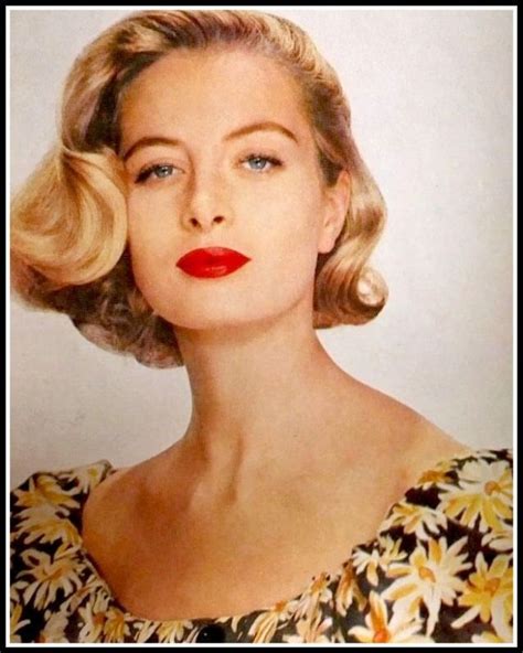 EBL: Capucine