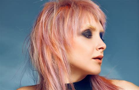 Wolf cut da donna: a chi sta bene e come fare | Deabyday