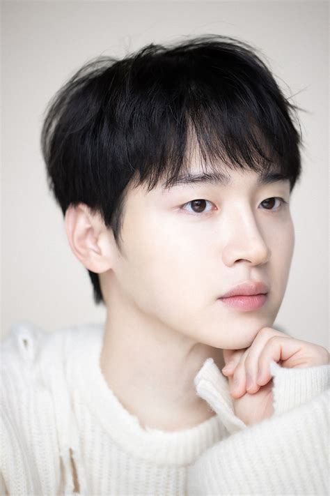 Dong-Yoon Jang Filmographie: Jang Dong Yoon – PING