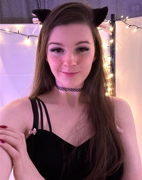 New Insta Pic 🌹So Beautiful : r/F1NN5TER