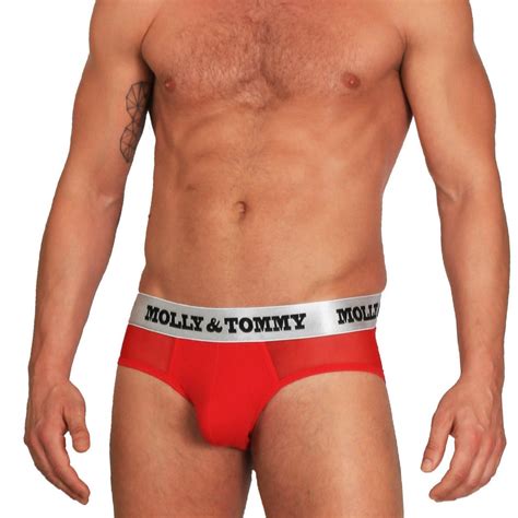 Molly & Tommy – MOLLY AND TOMMY