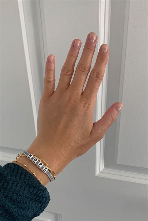 How to Self-Tan Your Hands, Wrists, Elbows, Ankles, and Back - paige