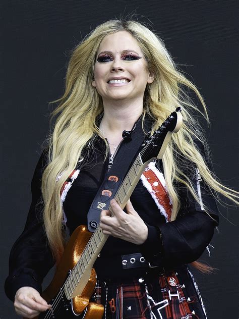 Avril Lavigne – Wikipedia tiếng Việt