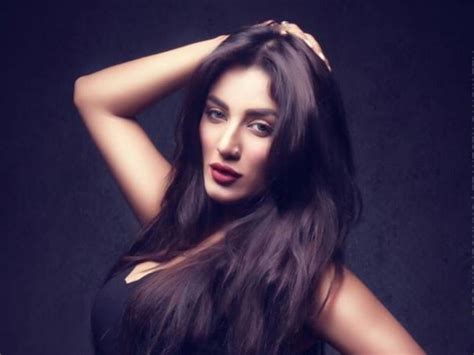 When you’re famous, people shame you: Mathira
