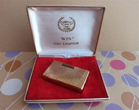 vintage win gas lighter win international lighter vintage untested