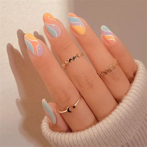 11 Cute Nail Trends to Try This Spring & Summer 2024 | Gel nails ...