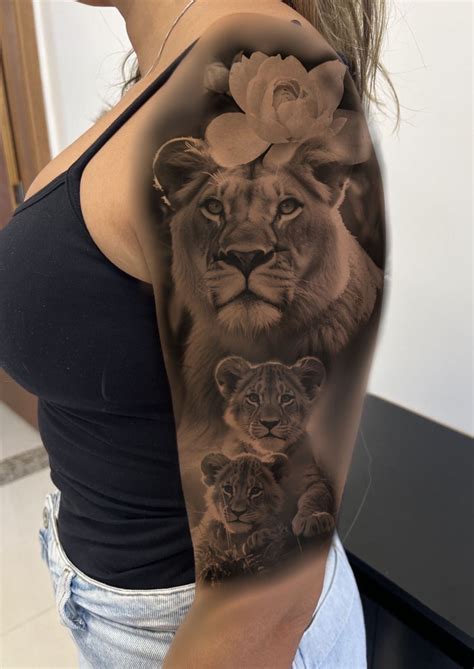 Tattoo Leao E Filhote Feminina - Tatuagem de pantera preta | Tatuagem feminina braco fechado, Tattoo ...