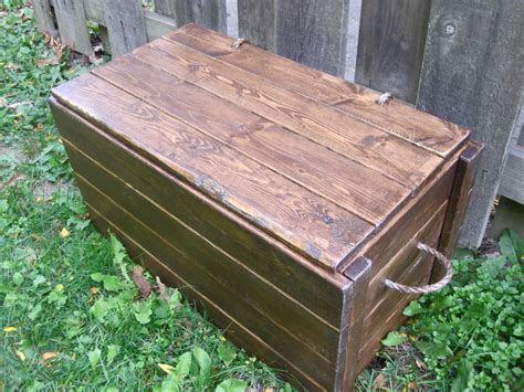 Woodwork How To Build Wood Trunk PDF Plans