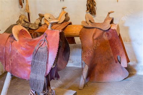 Saddle Craftsmanship Background Images, HD Pictures and Wallpaper For ...
