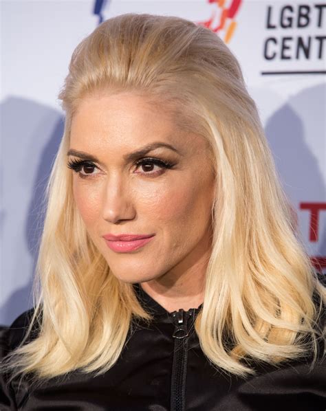 64 Short Hairstyles That Will Make You Want to Chop It All Off