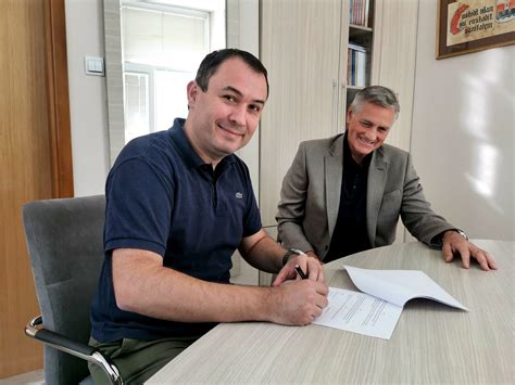 Потписивање уговора о донацији опреме Заводу за јавно здравље Шабац ...
