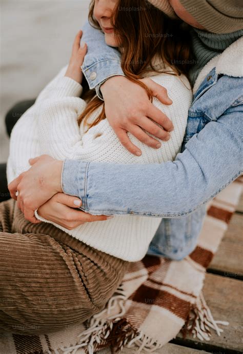 couple  people   hugging   photo hugging image