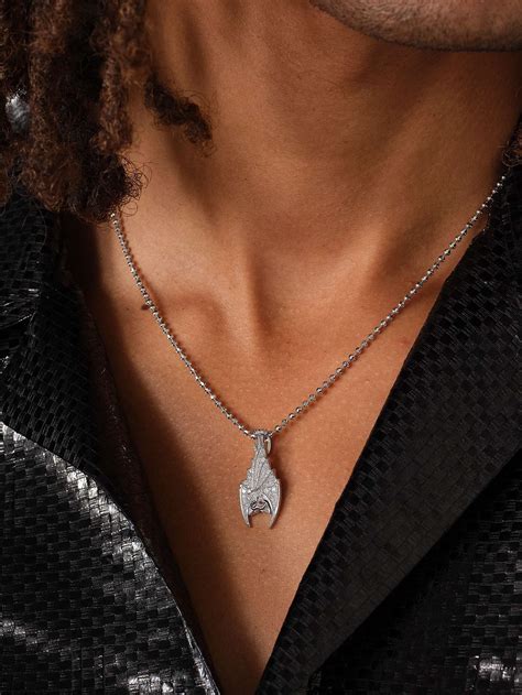 ALEX MOSS NEW YORK Cave Dweller 14-Karat White Gold, Diamond and Ruby