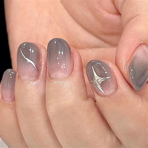 chiem nguong  ombre nails grey duoc yeu thich nhat