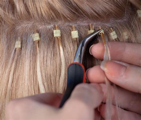 How to Put Glue in Hair Extension Bangs - SISHAIR