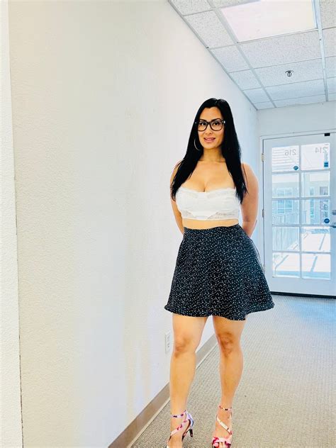 Treasure Passion added a new photo. - Treasure Passion