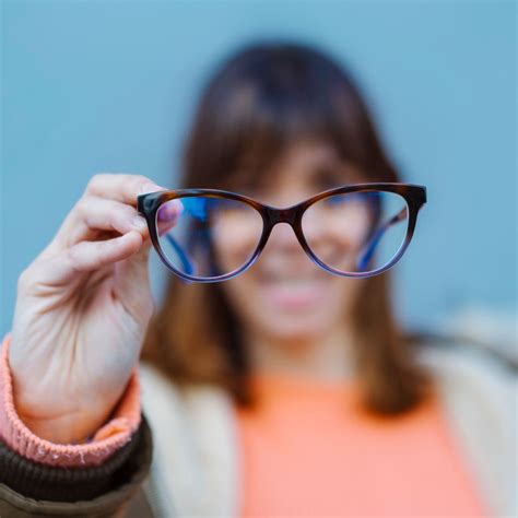 es la miopia optica  gafas lentes