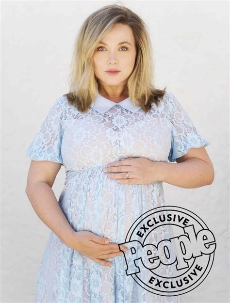 Last Man Standing Star Amanda Fuller Is Pregnant, Expecting Son