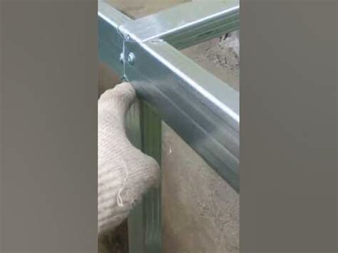 Завязываем углы при монтаже каркаса для металлосайдинга. #сайдинг # ...