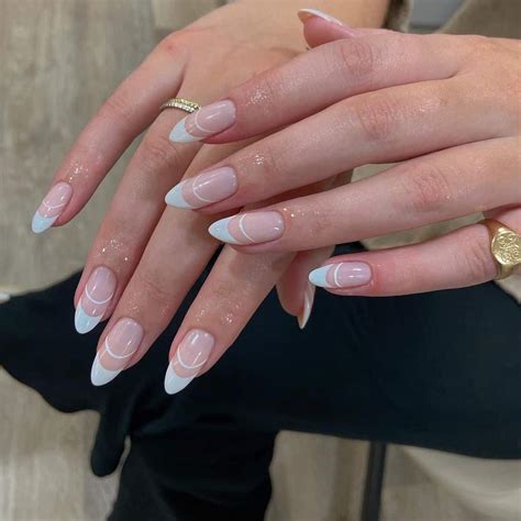 40 Trendy Simple Nails You Should Try